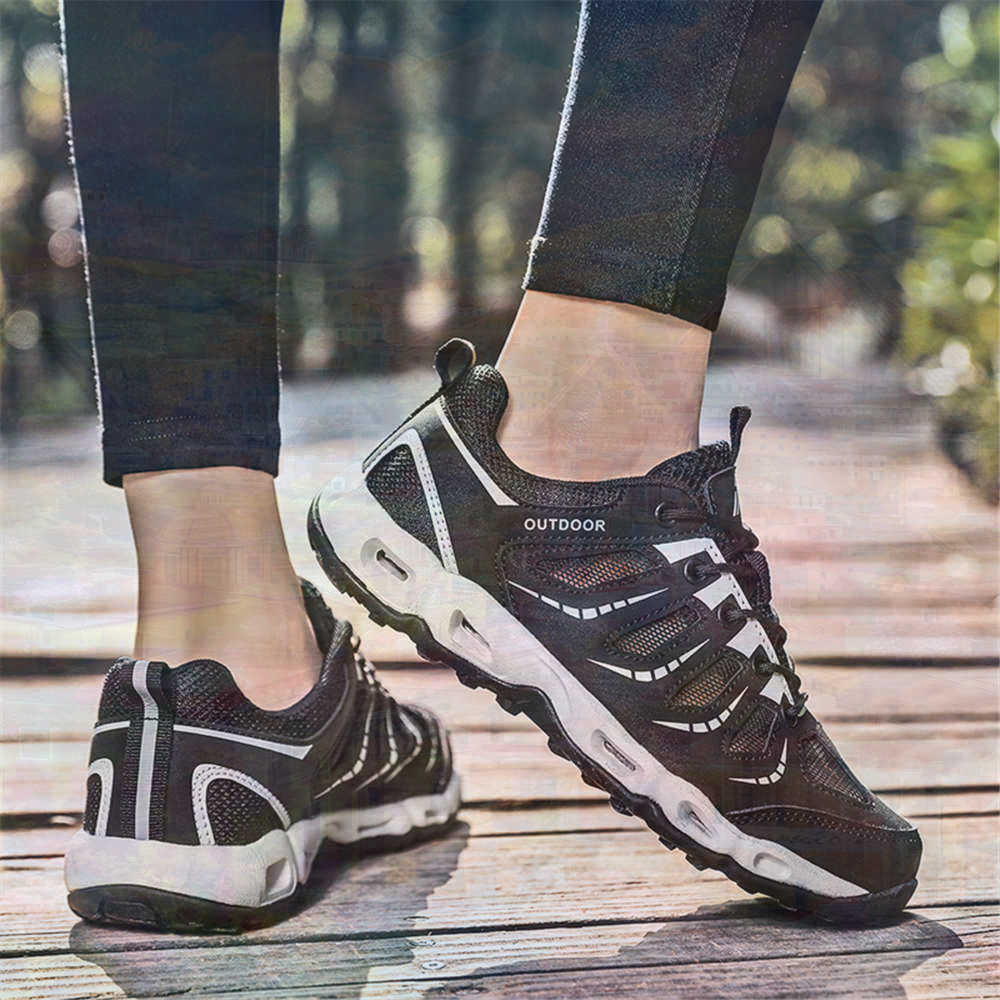 Sumer Round Tip Silver Sneaker - огляд і ціна Climbing Shoe Beginner