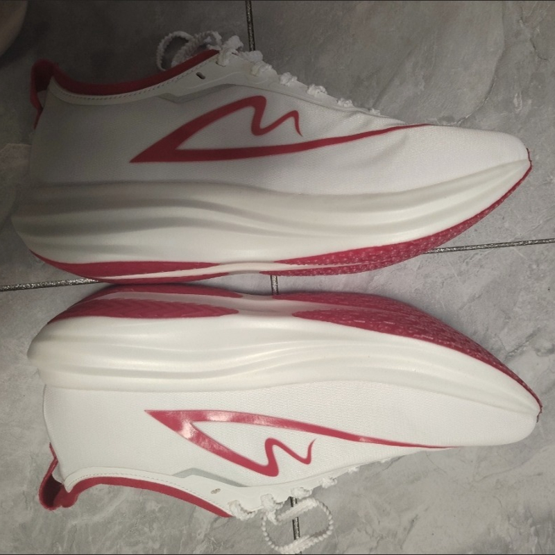 2026 New Luxury Men Shoes Runn - огляд і ціна Outdoor Sport Flooring