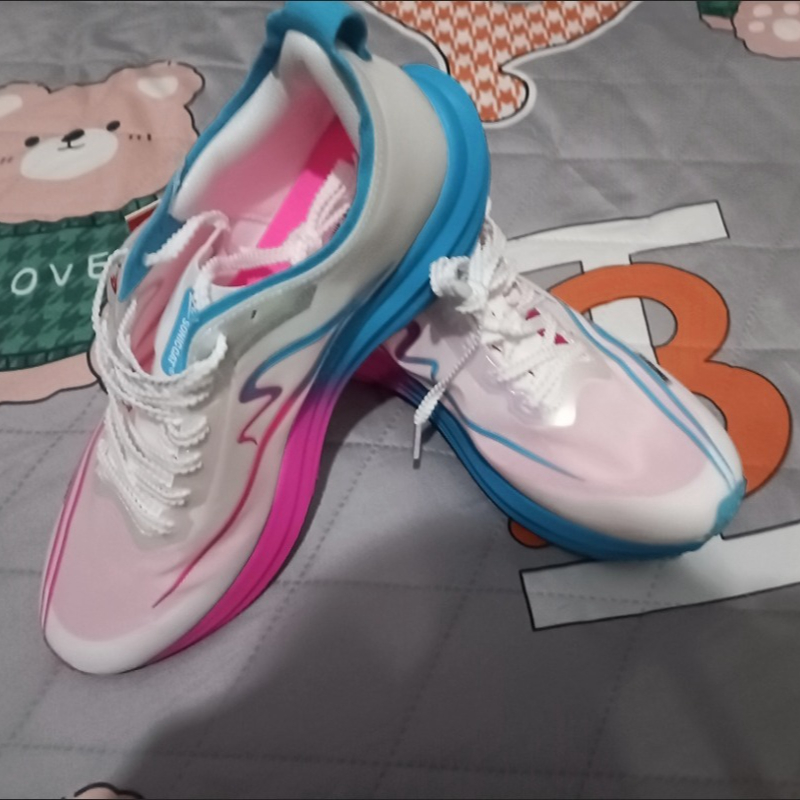 2026 New Luxury Men Shoes Runn - огляд і ціна Outdoor Sport Flooring
